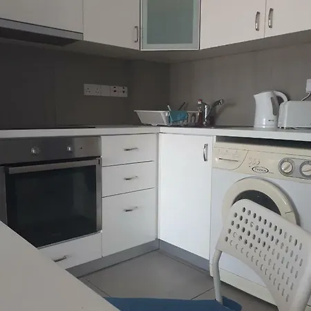 Διαμέρισμα Breathtaking View & Seafront * Modern * At The Beach * Center City Λεμεσός